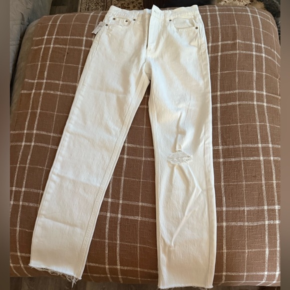 NWT GAP Women's high rise cheeky straight Jeans in optic white size 27/4 tall - Picture 9 of 10